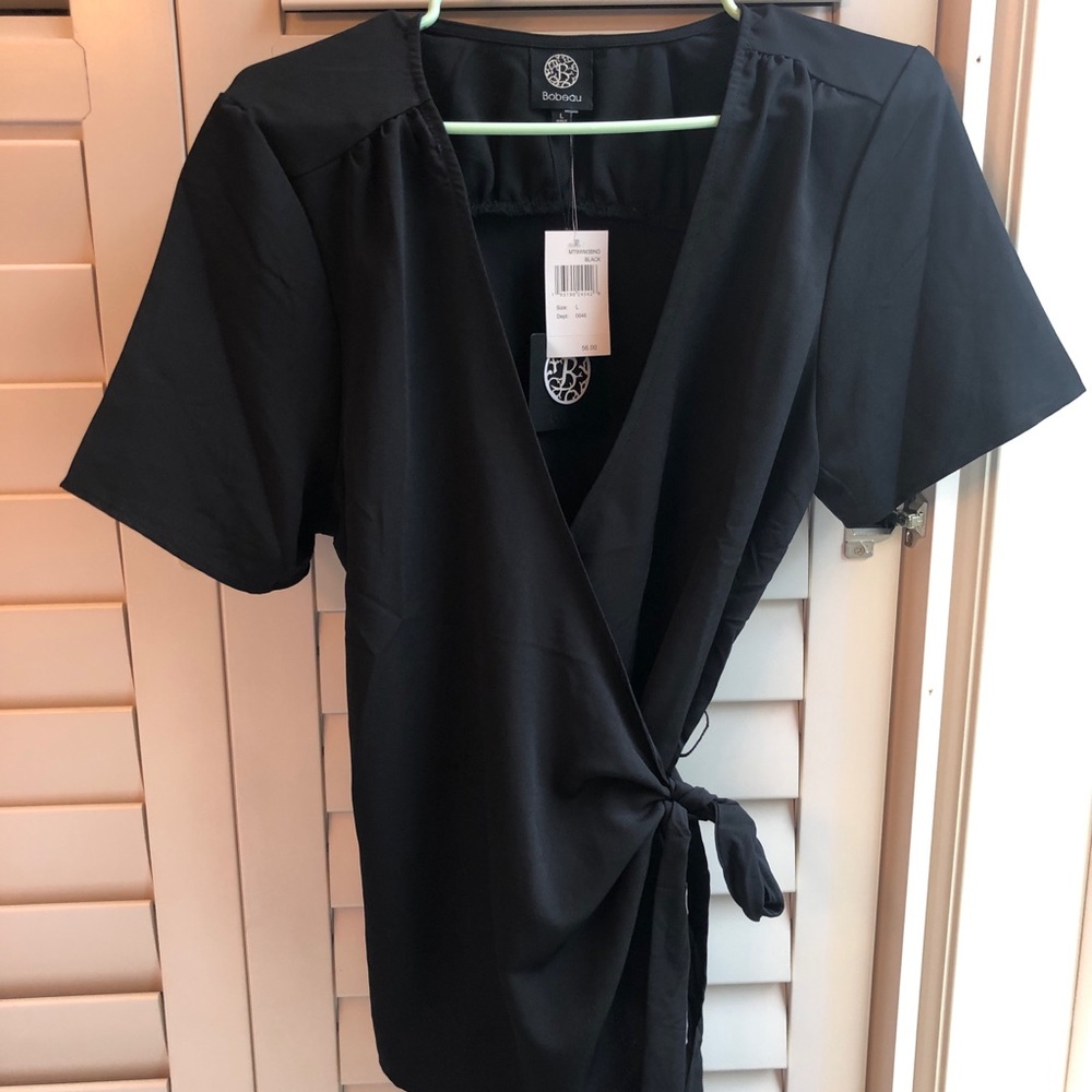 Bobeau brand new wrap blouse size M